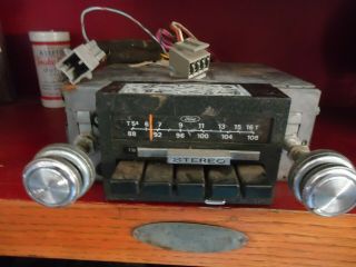 Vintage 1980s/90s Ford Auto/car/truck Am - Fm Stereo Push Button Radio