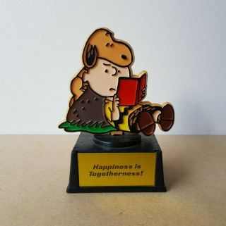Vintage 1971 Aviva Charlie Brown & Snoopy Dog Handcrafted Friendship Trophy