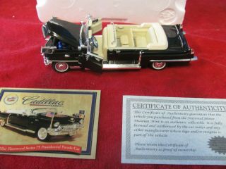 Vintage // 1956 Cadillac Fleetwood Series 75 Presidential Parade Car // 1/32