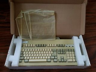 Vintage Keytronic Kb101 Plus Computer Keyboard W/dust Cover