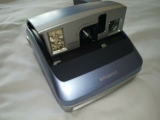 Poloroid One 600 Instant Picture Camera Vintage Blue And Silver A Classic.  Case.