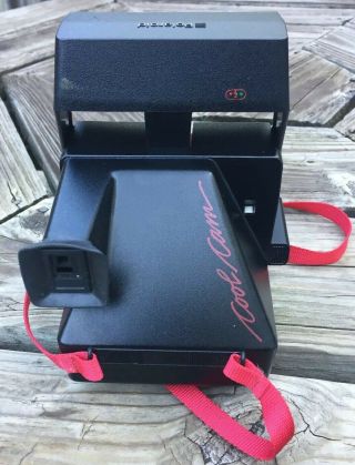 Polaroid Cool Cam 600 Red & Black Vintage Instant Film Camera With Carrying Case 3