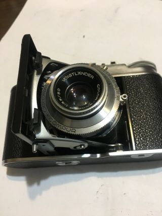 Vintage Voigtlander Vito II 35mm Camera Color Skopar 50mm With Leather Case. 2
