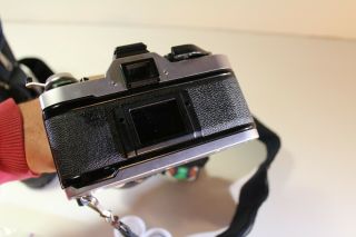 Vintage Canon AE - 1 Program 35mm Camera Set Case Assessories Japan 8