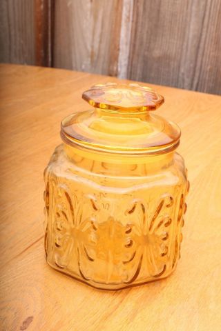 L E Smith Glass Canister Imperial Atterbury Scroll Harvest Gold Amber Vintage 2