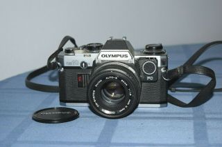 Vintage Olympus Om - 10 35mm Slr Film Camera With Zuiko 50mm F/1.  8 Lens
