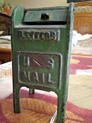 Vintage Hubleyletters Us Mail Moving Opening Cast Iron Mailbox Penny Coin Bank
