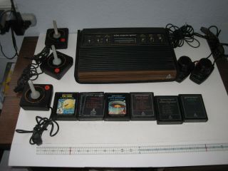 Vintage Atari 2600 Sunnyvale Console Paddles Controllers 6 Games