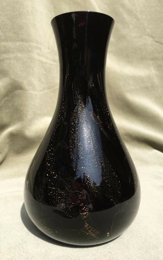 Large Vintage Stuart Strathearn Glass Ebony & Gold Vase Iestyn Davies