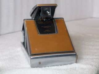 Polaroid SX - 70 Folding Land Camera. 5