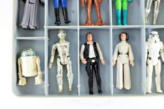 Vintage Kenner Star Wars Figure Case with 24 Figures 7