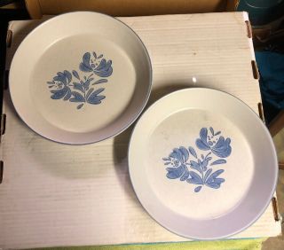 (2) Pfaltzgraff Yorktowne Pattern 9 1/2 " Pie Plate 576,  Vintage,  Blue 2 Plates