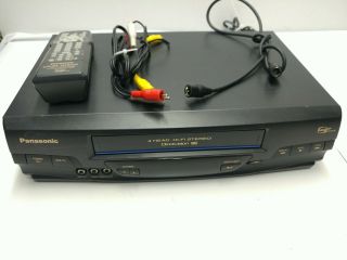 Panasonic PV - V4540 VCR/VHS Player Recorder Omnivision 4Head w/ Remote & AV Cable 4