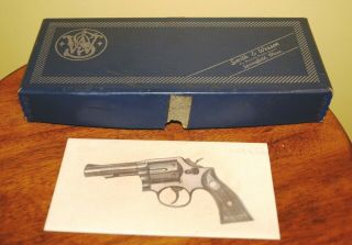 Vintage Smith & Wesson.  357 S&w Model 13 - 1 Factory Box Pistol Revolver