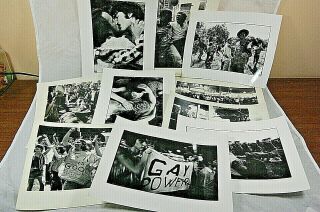 11 Vintage Black And White 8 X 10 Photos,  Nyc,  Gay Pride Demonstration C.  1970