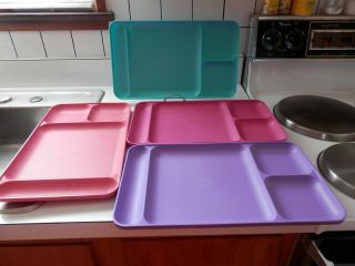 Vintage Tupperware 4 Color Divided Plastic Picnic Lunch Camping Tray Trays