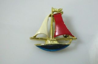Vintage Gerrys Sailboat Nautical Brooch Pin Red White Blue Enamel Gold Tone 3