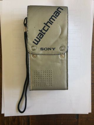 Vintage Sony 1984 Watchman Walkman Portable Tv Fd - 30a,  Case