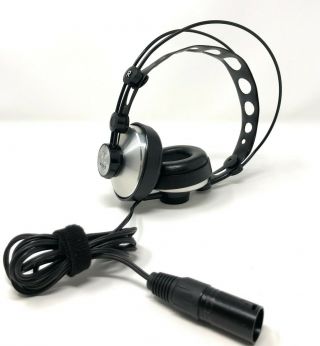 Vintage AKG K140 600 ohm headphones - balanced 6