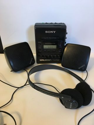 Vtg.  Sony Walkman Cassette/radio Wm - F2081,  Headphone Mdr - 022,  Speakers Srs - 5