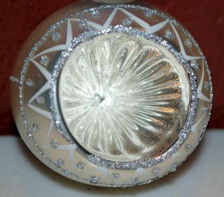Vintage Silver Mercury Glass Indent Round Snowflake Christmas Ornaments 132