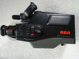 VINTAGE RCA VHS Pro Edit HQ CC415 CAMCORDER with case and accessories 2