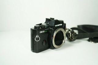Vintage Olympus OM - 2S Program 35mm SLR Film Camera w/ Two Lenses & Accessories 4