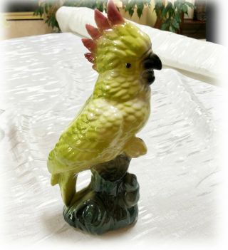Vintage Maddux Of California Chartreuse Crested Cockatoo Figurine One Bird