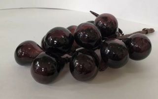 Vintage Glass Grape Cluster w Leaves Burgundy Hand Blown - 7.  5 