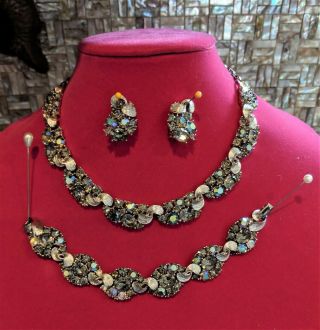 Vintage Lisner Signed Pastel Rhinestone Necklace Bracelet And Earrings Parure