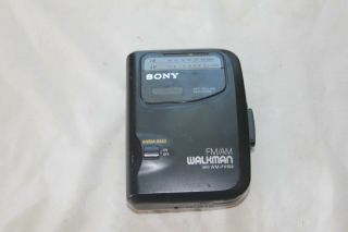 Vintage Sony Walkman Model Wm - Fx103 Mega Bass Am/fm Cassette Player