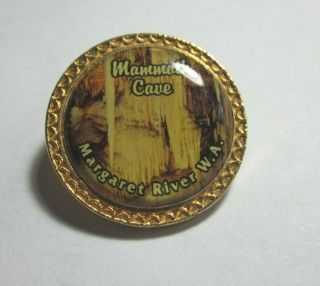 Mammoth Cave Margaret River Western Australia Vintage Photo And Metal Badge Pin