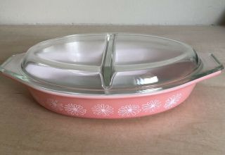Vintage Mid Century Pyrex Pink Daisy 1 - 1/2 Qt Divided Casserole Dish W/ Lid
