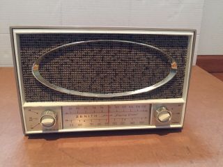 Zenith Am Fm Afc 7 Tube Radio Model C725l Vintage Quality