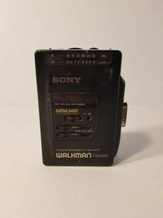 Vintage Sony Wm - Fx33 Walkman Cassette Player Am/fm Radio Mega Bass