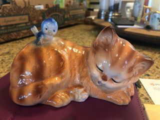 Vintage Norcrest Bluebird Sitting On Sleeping Tabby Cat Figurine A - 619 Japan