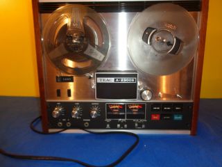 Teac A - 2300s Reel To Reel Powers Up