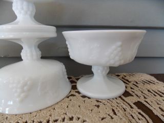 Set of 4 Vintage White Milk Glass Pedestal Grape Pattern Dessert Cups Dishes 4