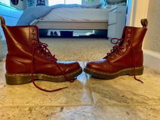Dr.  Martens Pascal 8 - Eyelet Oxblood Womens Vintage Leather Combat Boot (size 8) 2