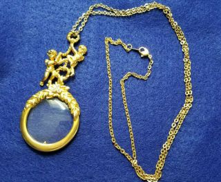 Vintage Avon Magnifying Glass Monocle Pendant 30 " Chain Necklace