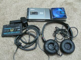 Vintage Sony Md Walkman Mz - E40 Made In Japan Great Every Thing In Picture