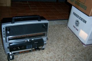 Vintage Montgomery Ward Model 810 Duo Eight Movie Projector 8mm Or 8 Film