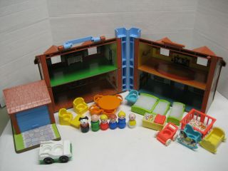 Vintage Fisher Price Little People 952 Play Family House Complete With