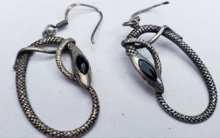 Vintage 925 Sterling Silver and Black Onyx Snake Earrings Dangle Oval 5