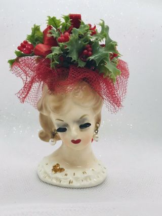 Vintage Napco C5937 Christmas Lady Head Vase 3.  5 " With Flowers & Netting