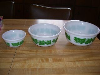 Set Of 3 Vintage Kitchen Anchor Hocking Ivy Nesting Mixing Bowls