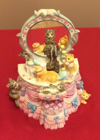 San Francisco Music Box Cats On A Vanity Dresser With Mirror Vintage Scarce 1994