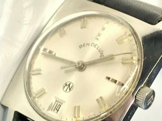 Vintage 1960 ' s.  Ben Deluxe gents watch.  Running and keeping reasonable time. 7