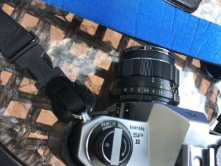 Vintage ASAHI PENTAX Spotmatic SP 35mm SLR Camera & Takumar 1: 1.  4 50mm Lens 4