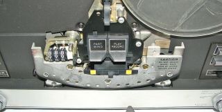 Ampex 700 Series Reel to Reel Tape Deck Model 750 w/Dust Cover Parts 6